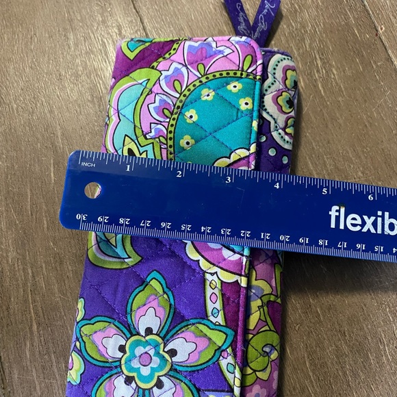 Vera Bradley crossbody bag and Tri fold wallet. - Picture 2 of 10